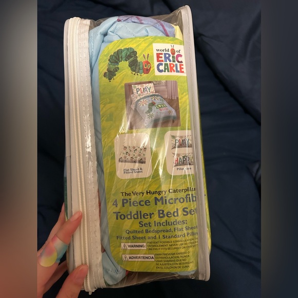 The very hungry caterpillar toddler bed set - brand new - Picture 4 of 4